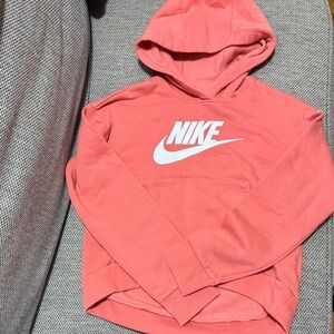 NIKE CROPPED HOODIE - Girls Medium
